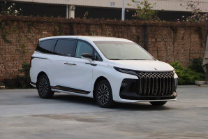 插电式混合动力多用途乘用车