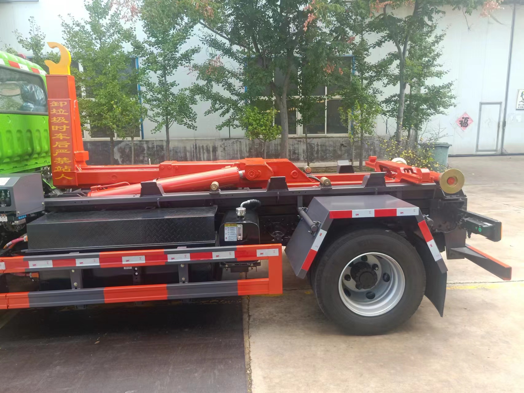 凱豐翊牌WKY5120ZXXBEV純電動車廂可卸式垃圾車公告圖片