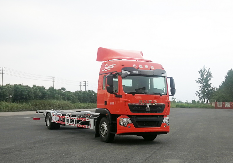 豪沃牌ZZ5187ZKXN711GF1車廂可卸式汽車公告圖片