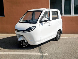 电动正三轮摩托车