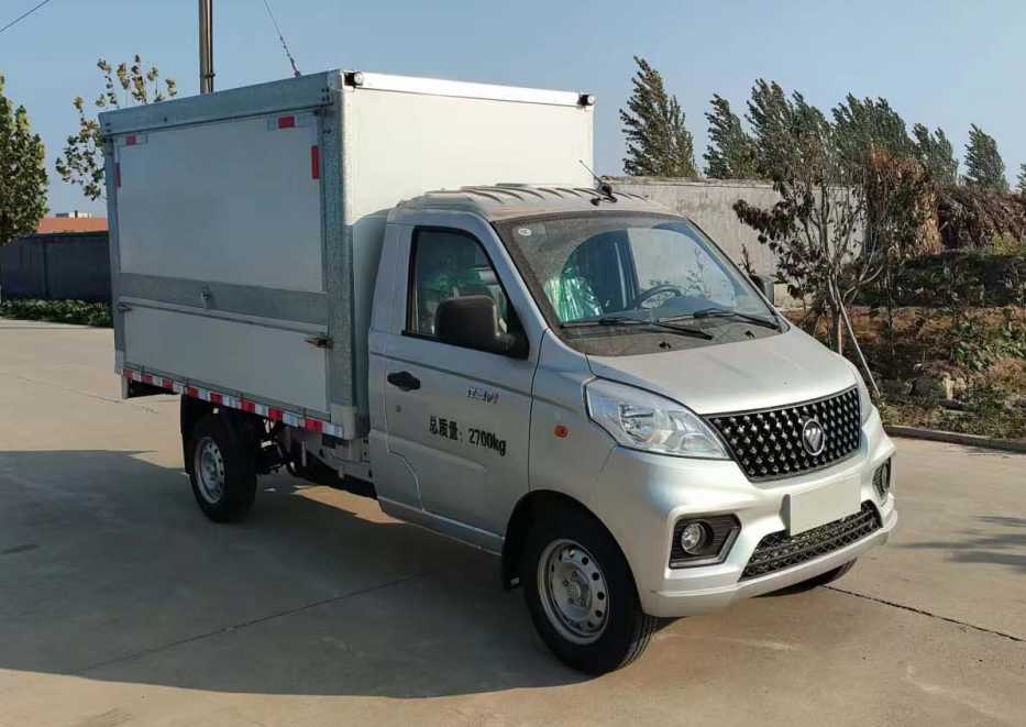 富运莱牌WFF5031XYKBJ6-V1翼开启厢式车