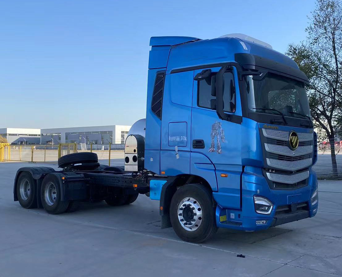 欧曼牌BJ4259L6DPL-01半挂牵引车公告图片