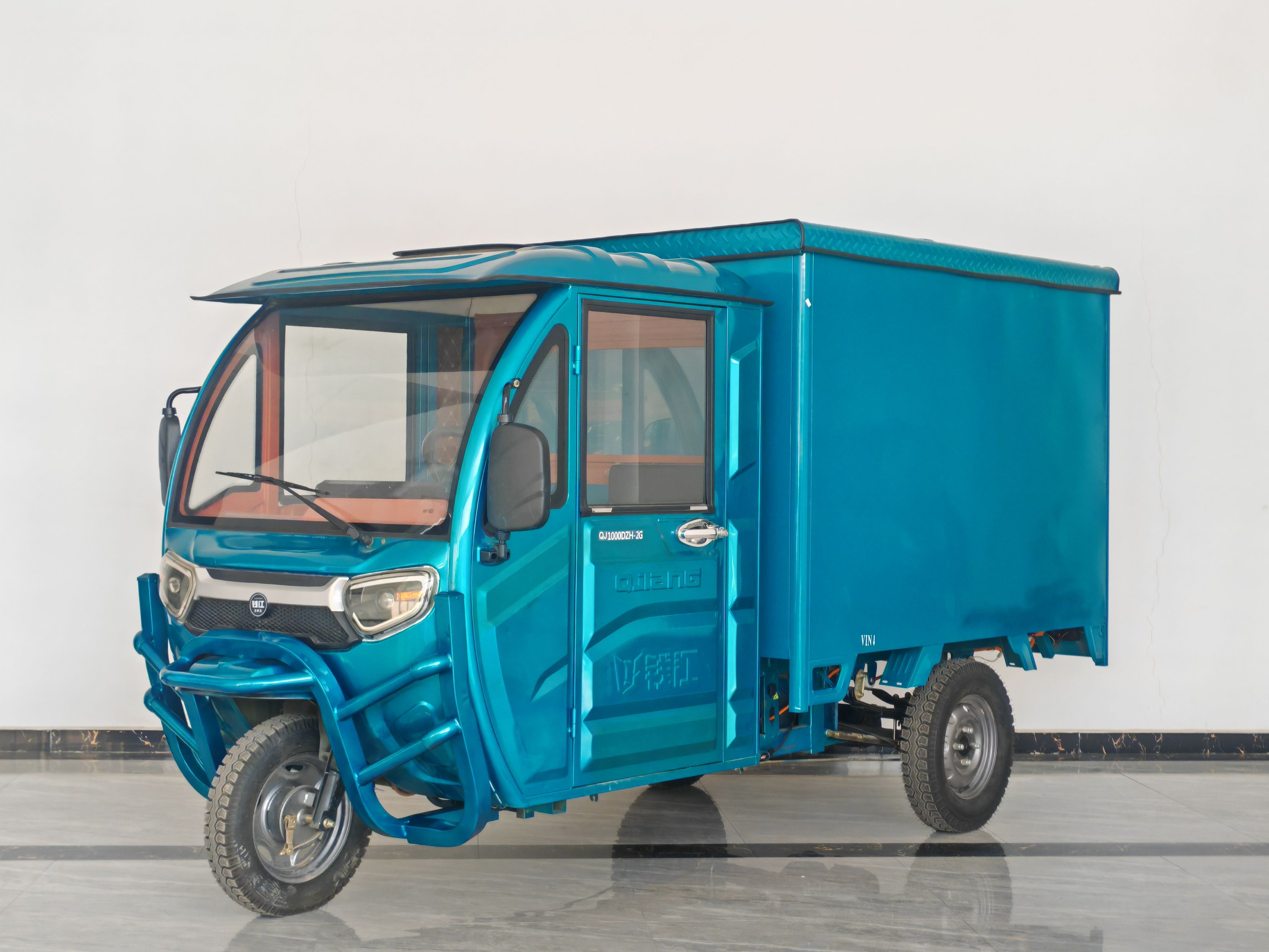 钱江王中王牌QJ1000DZH-2G电动正三轮摩托车公告图片