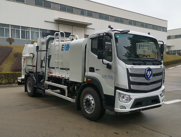 福龍馬牌FLM5180TCAFMBEV純電動(dòng)餐廚垃圾車公告圖片