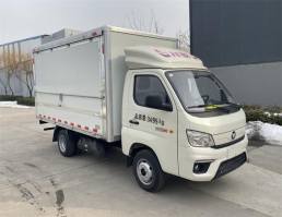 翼开启厢式车