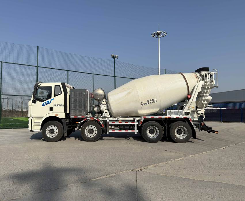 解放牌CA5310GJBP62L3T4BEVA5純電動混凝土攪拌運輸車公告圖片