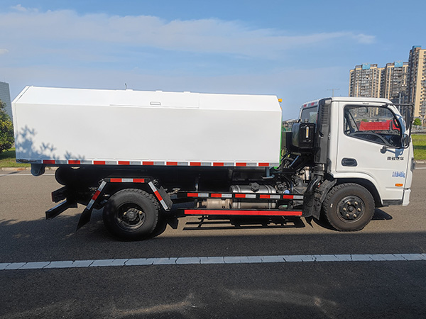 南駿牌NJA5040ZXXCHEV插電式混合動(dòng)力車廂可卸式垃圾車公告圖片