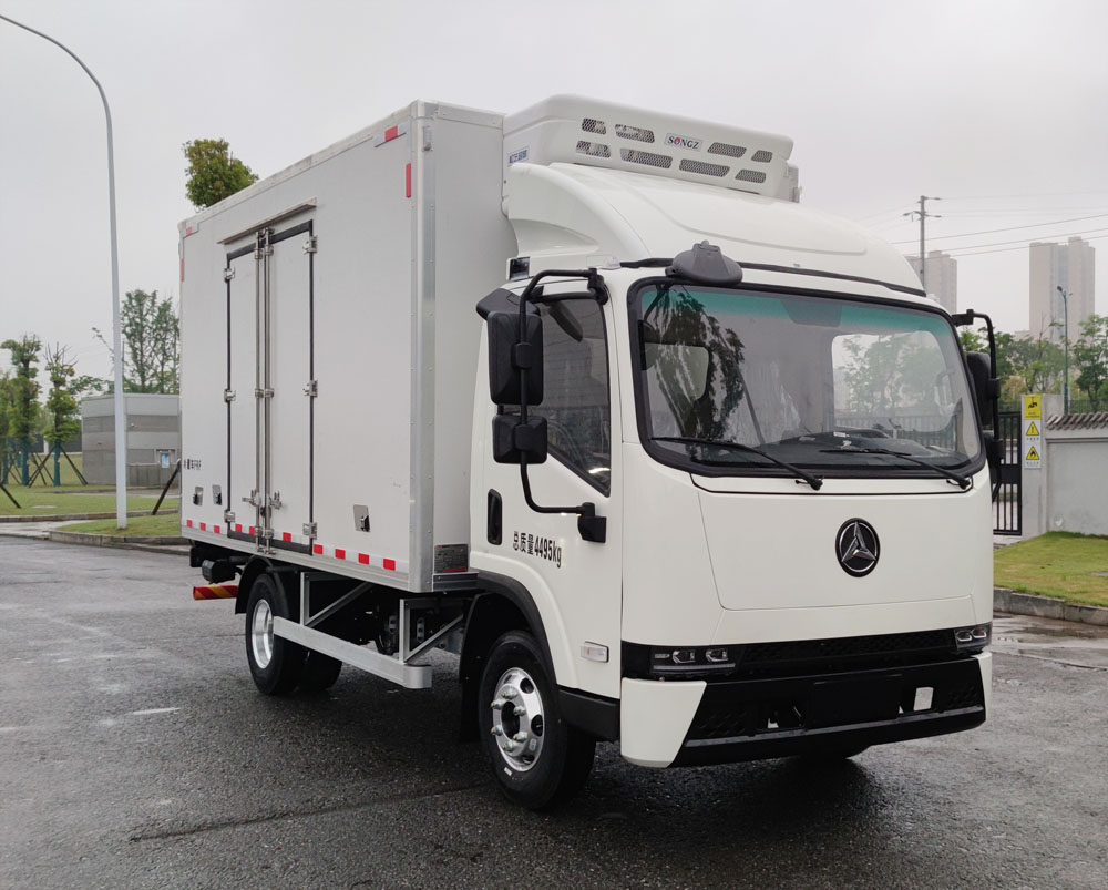 三一牌SYM5040XLC3BEV1純電動(dòng)冷藏車公告圖片