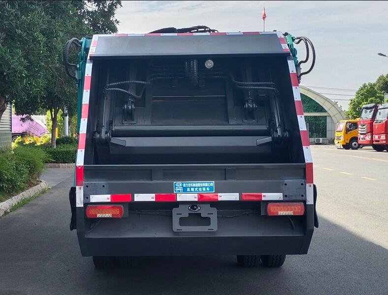 程力牌CL5048ZYS6BHQ壓縮式垃圾車公告圖片