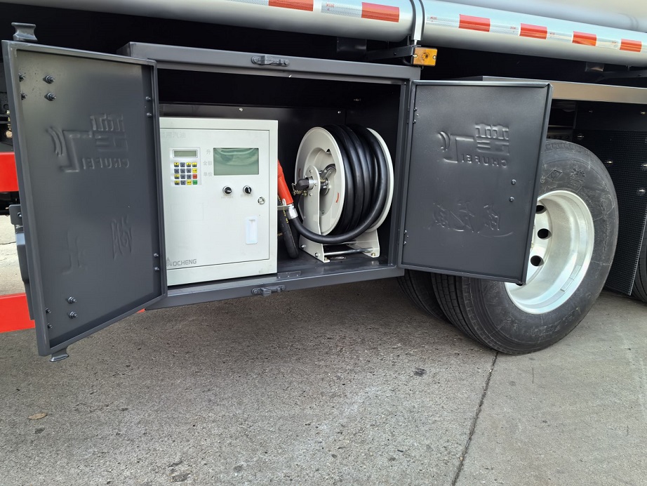 楚飛牌CLQ5326GJY6ZZ加油車公告圖片