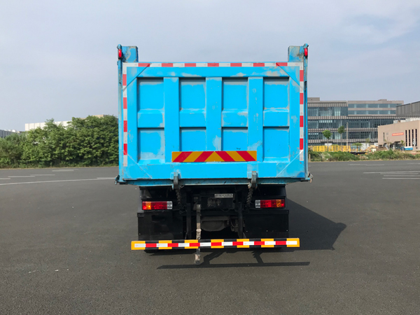 HN3310MN44E1SHEVY 远程牌480马力前四后八甲醇/电混合动力8.8米国六甲醇插电式增程混合动力自卸汽车图片