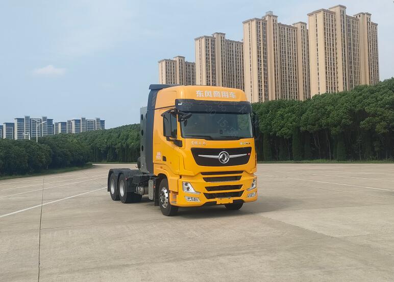 东风牌DFH4250C26半挂牵引车公告图片
