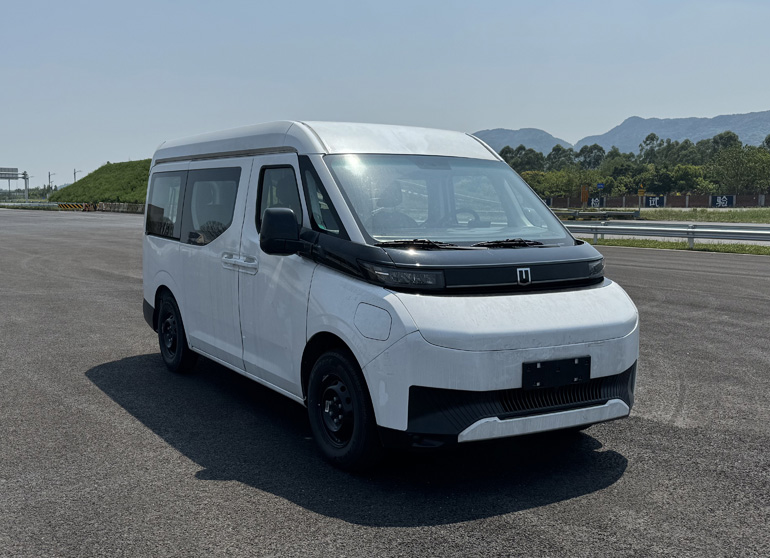 远程牌5米4座纯电动多用途乘用车(JL6501BEV102)