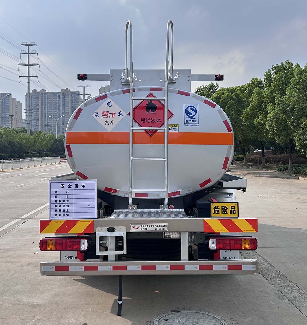楚飞牌CLQ5181GYY6ZC运油车公告图片