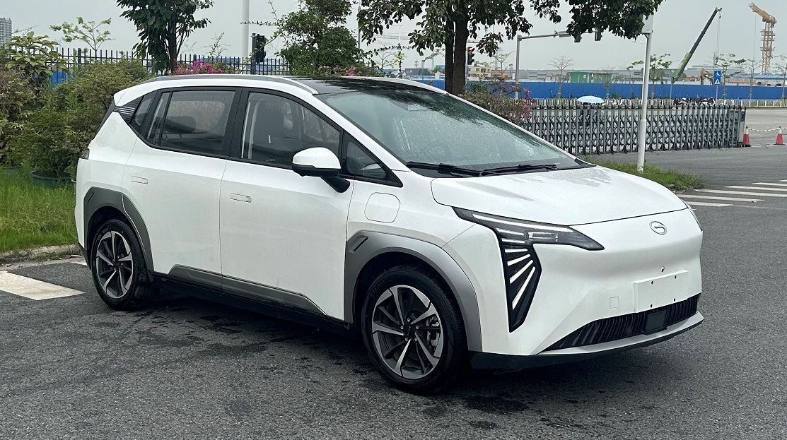 埃安牌4.5米5座纯电动多用途乘用车(AHC6450BEVD1S)