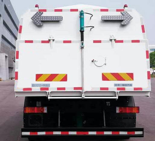 福田牌BJ5182TSLEV-H2纯电动扫路车公告图片