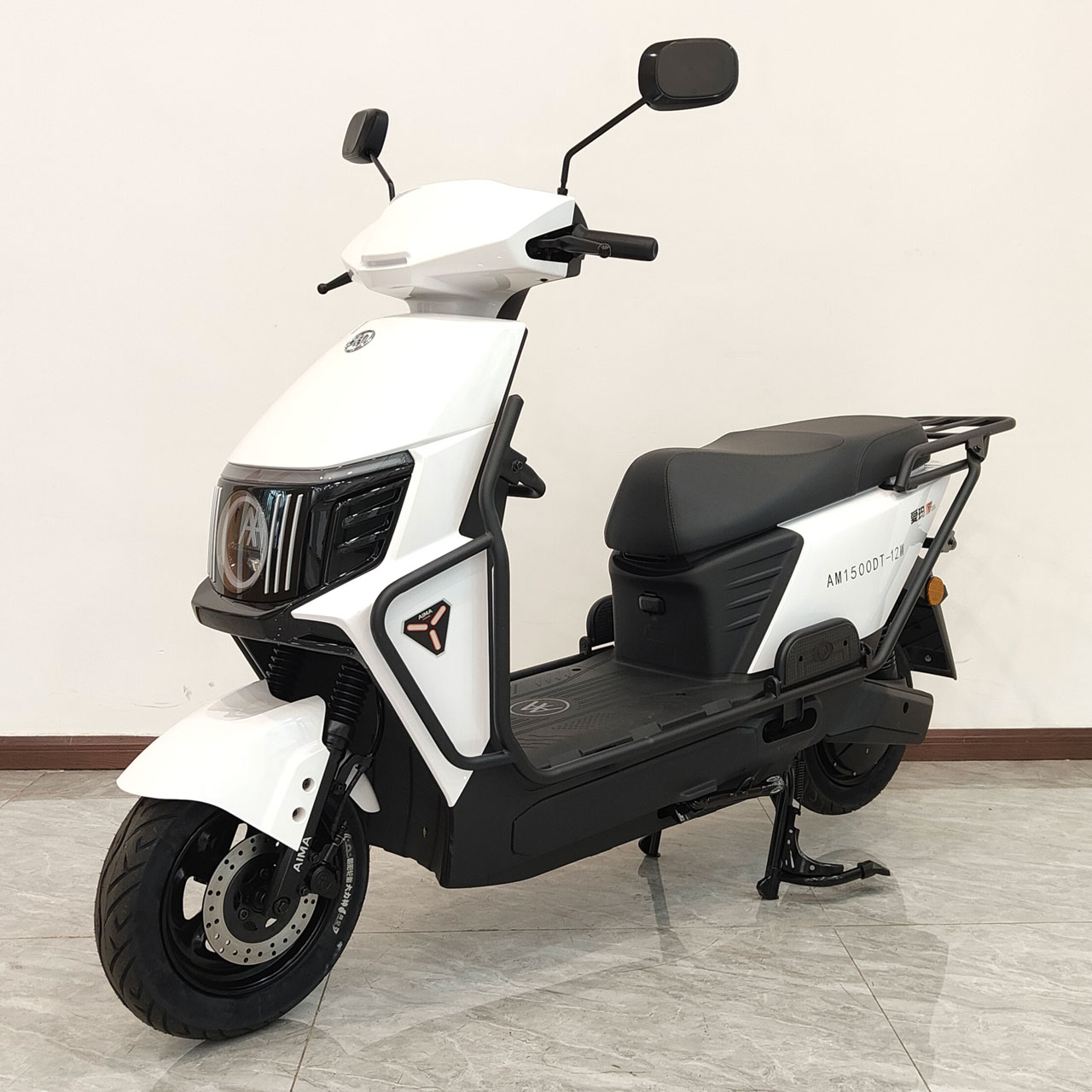 爱玛牌AM1500DT-12W电动两轮摩托车公告图片