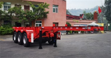 集装箱运输半挂车