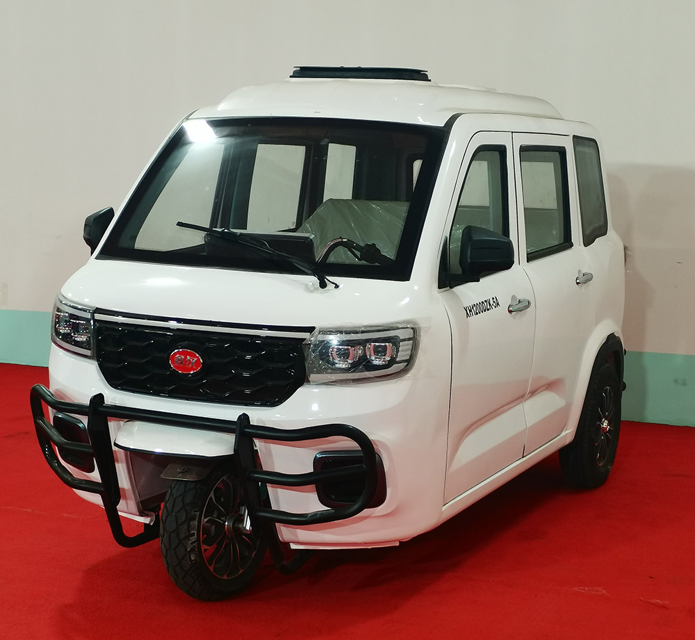 电动正三轮摩托车