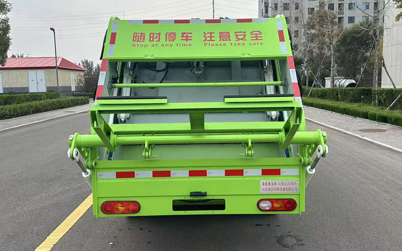 滿國康潔牌MKJ5040ZYSFD壓縮式垃圾車公告圖片