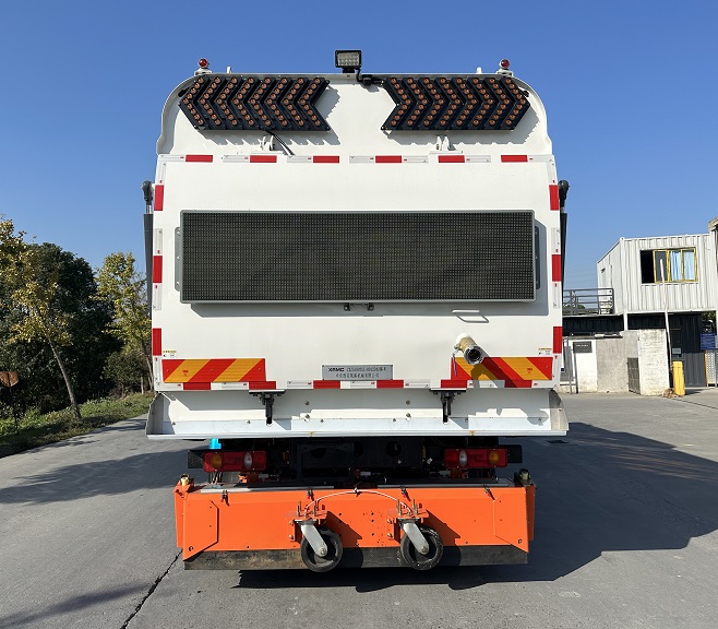 西筑牌ZXZ5180TSL-0912D掃路車(chē)公告圖片