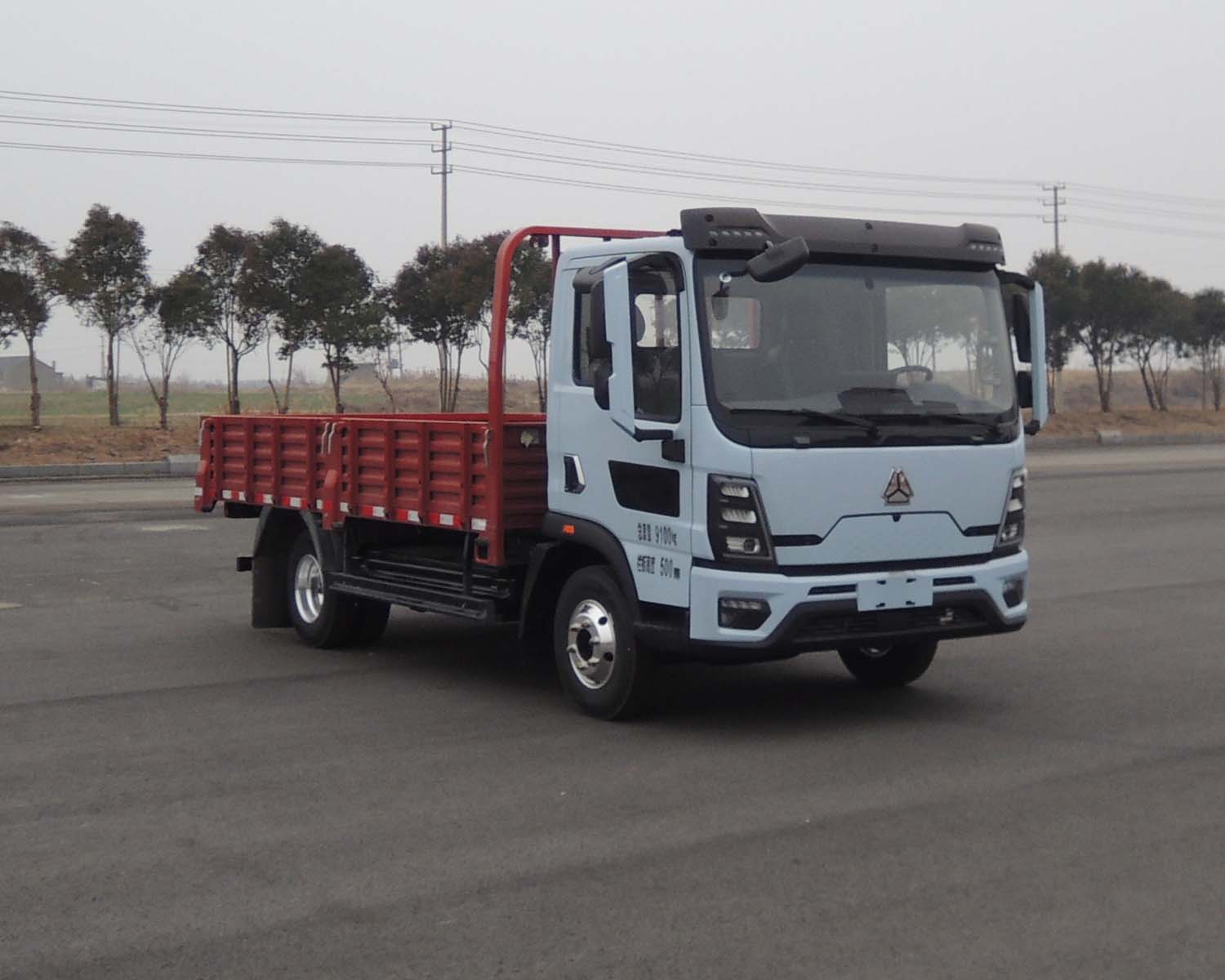 豪沃牌 258马力 纯电动载货汽车(ZZ1097H3414Z191BEVD1)