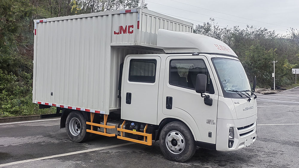 江鈴牌JX5041XXYTSCN26廂式運輸車公告圖片