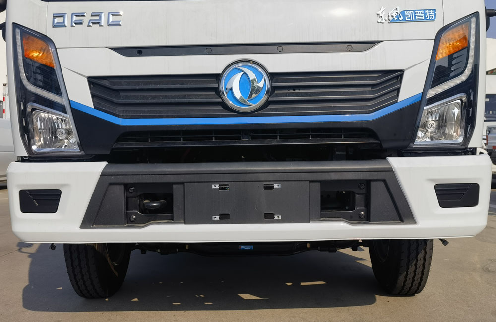 東風(fēng)牌DFA5040XXYEBEV7純電動(dòng)廂式運(yùn)輸車公告圖片
