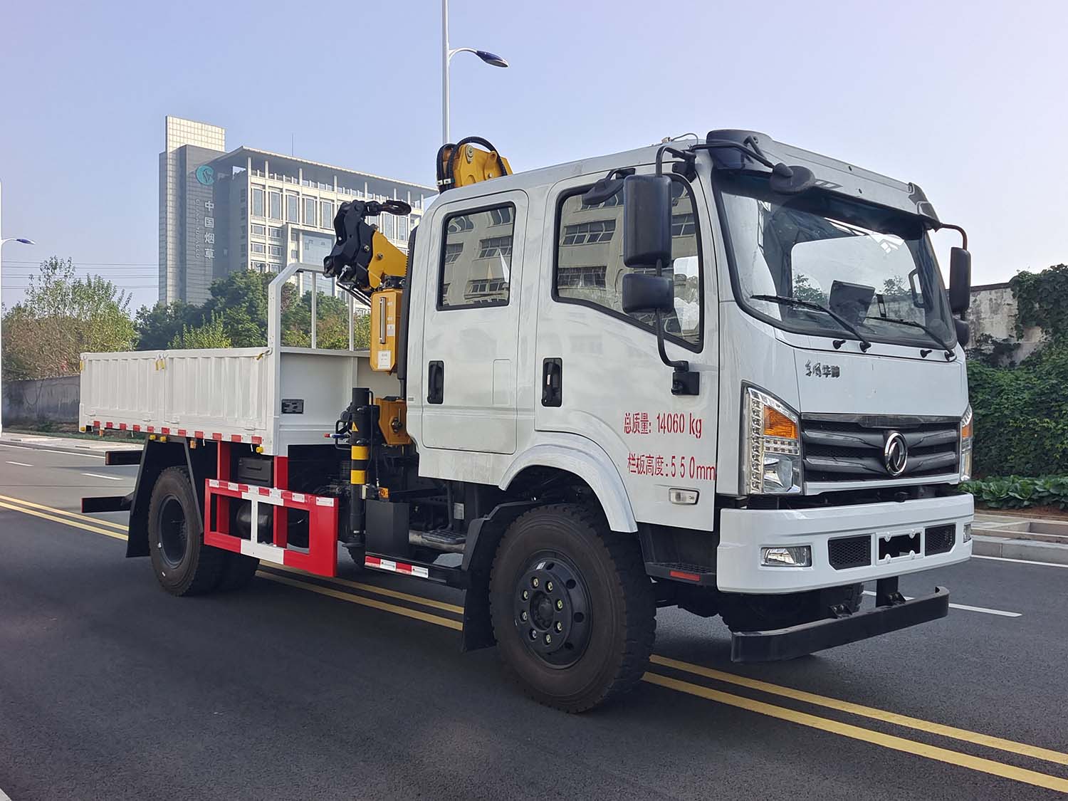 福犀牌FXP5140JSQEQ6随车起重运输车