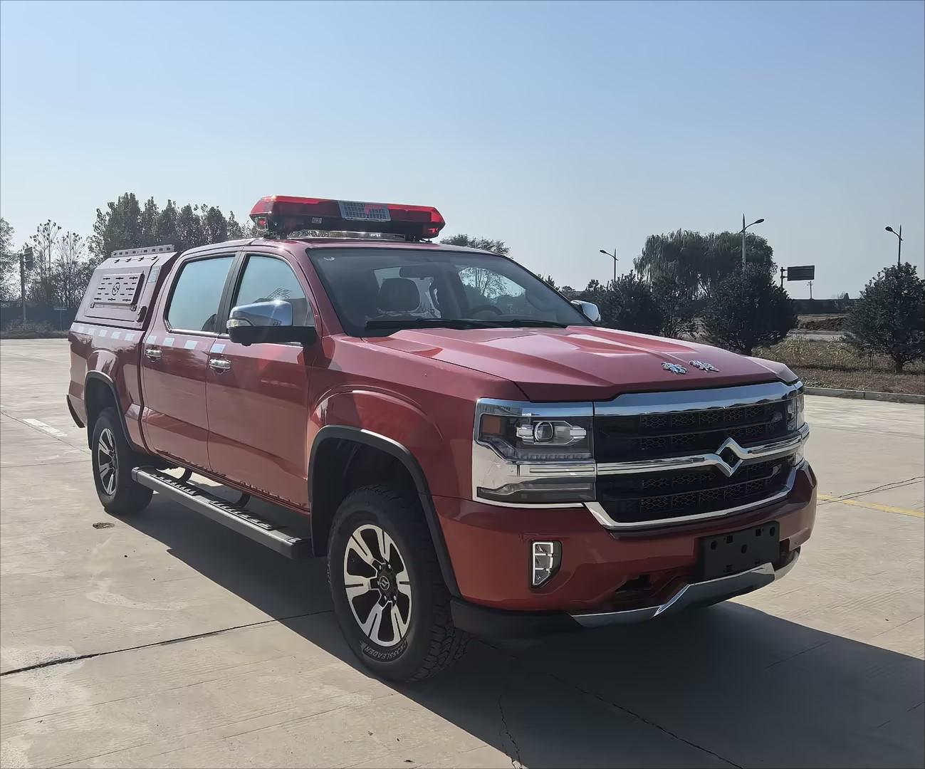 赤羚牌APT5030TXFQC15器材消防车