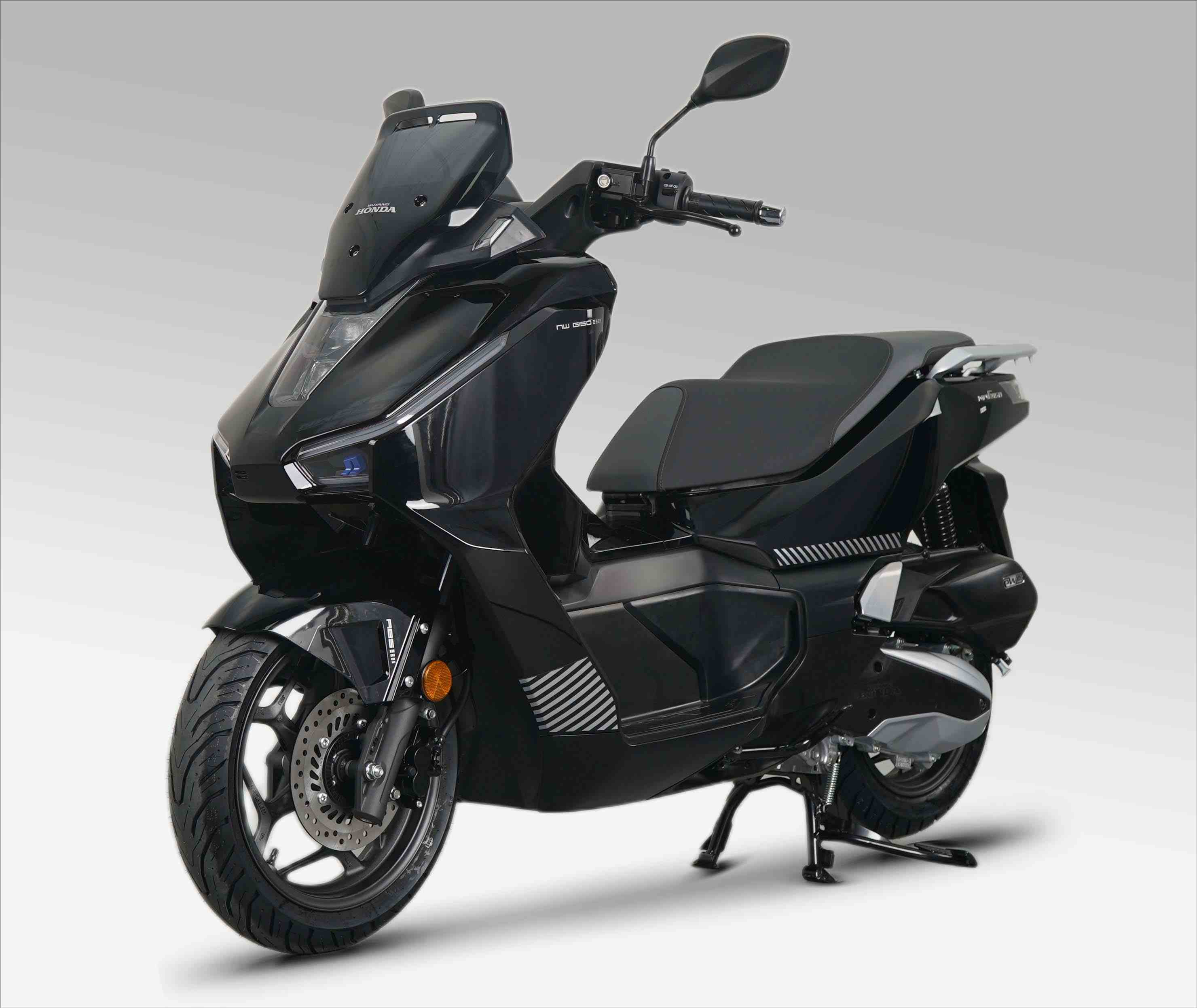 两轮摩托车