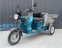 电动正三轮摩托车