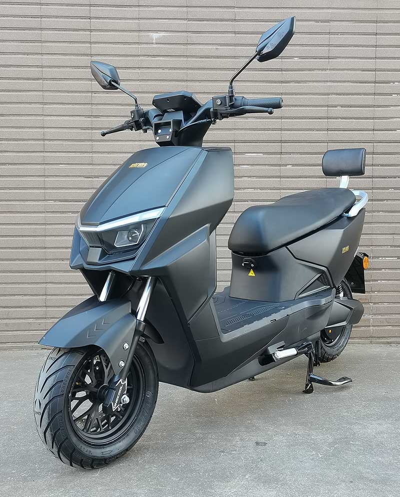 电动两轮摩托车