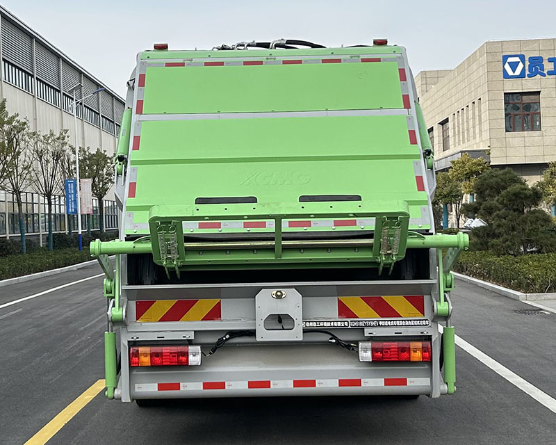 徐工牌XGH5180ZYSYSHEV甲醇插電式增程混合動力壓縮式垃圾車公告圖片