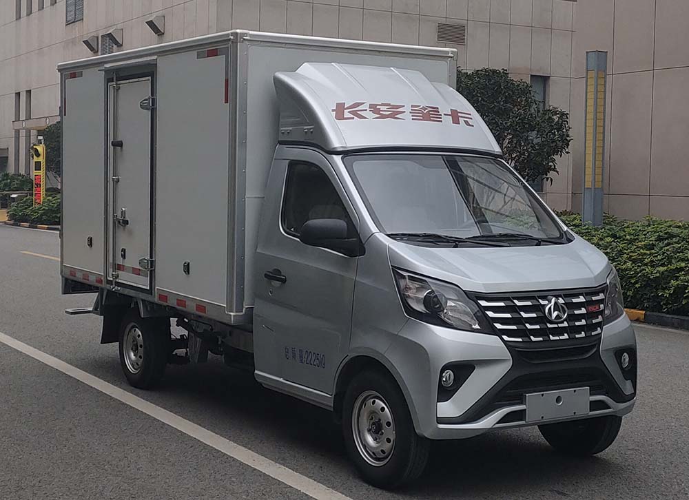 长安牌SC5028XXYDAAC6厢式运输车
