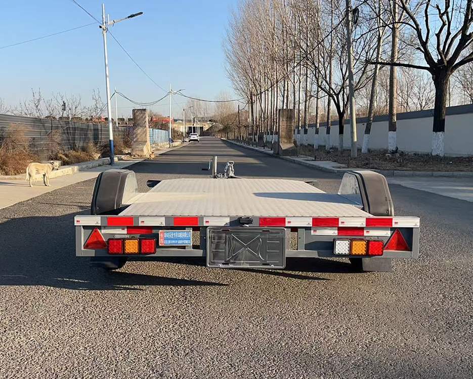 运输类中置轴挂车图片