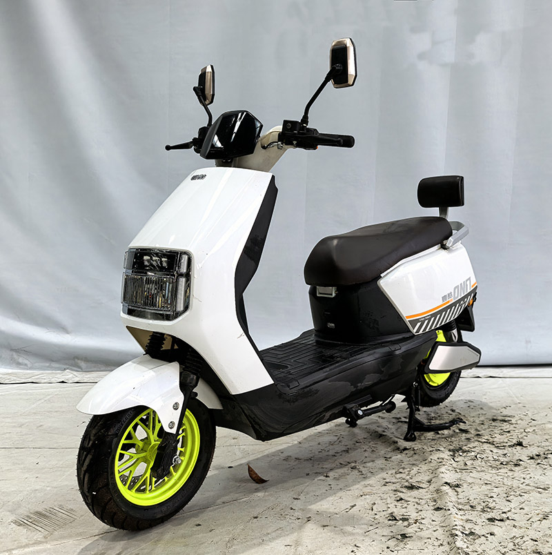 电动两轮摩托车
