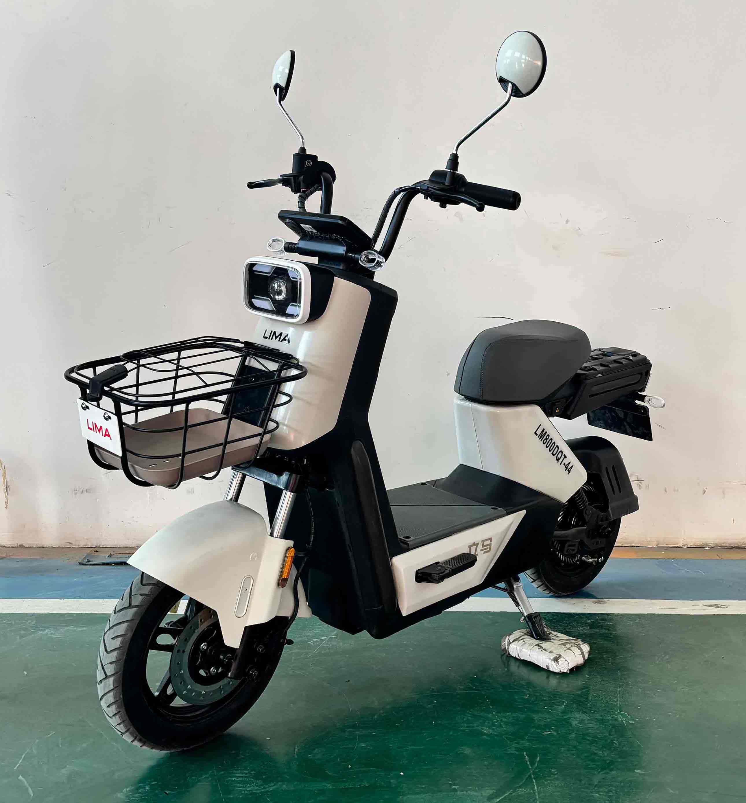 电动两轮轻便摩托车