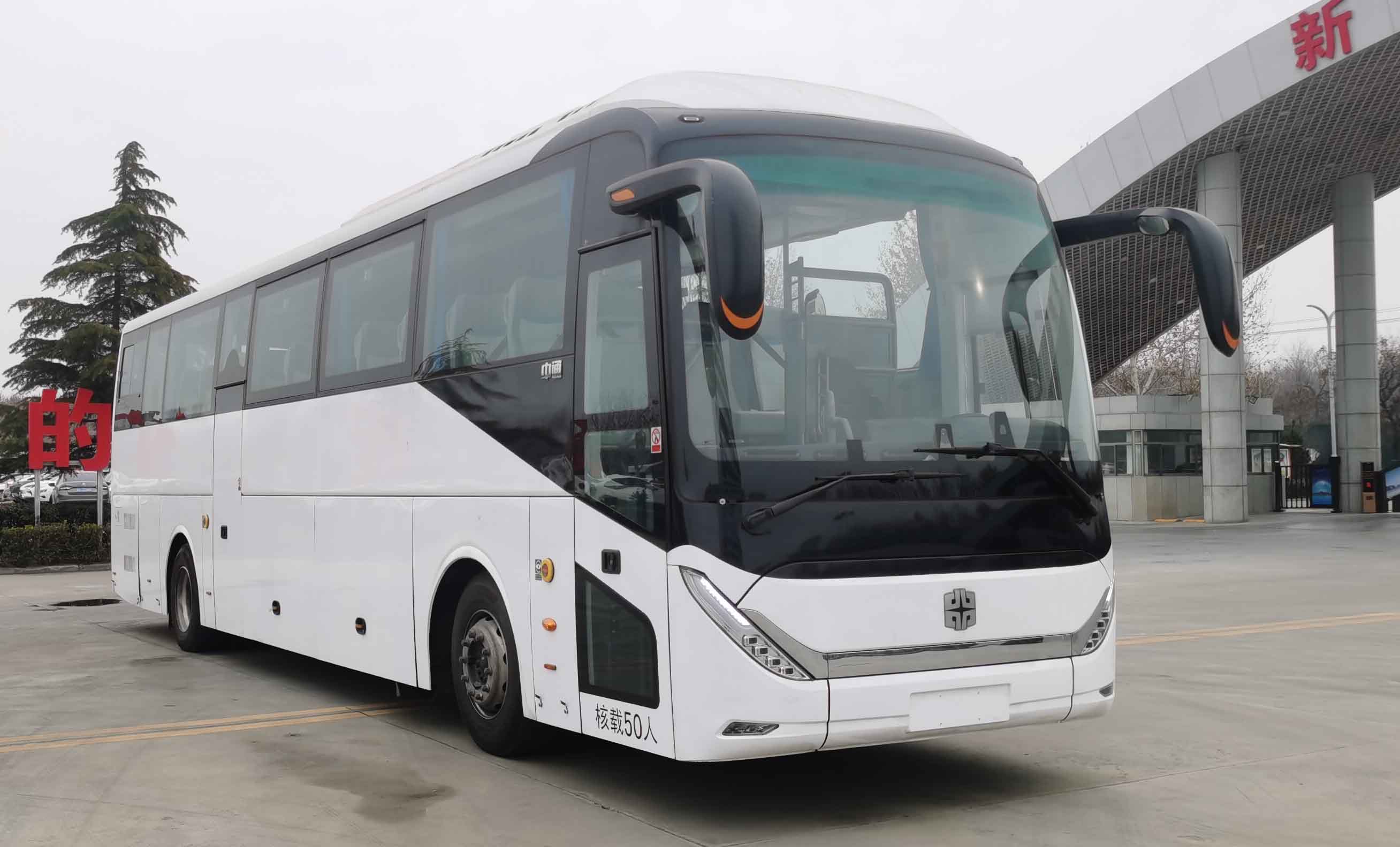 中通牌11.8米24-54座纯电动客车(LCK6125EV1P38)
