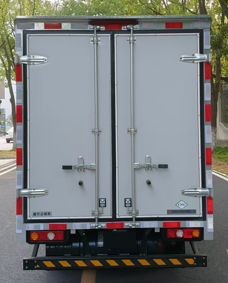 東風(fēng)牌EQ5030XXYD60N4DAC廂式運(yùn)輸車公告圖片