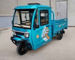 电动正三轮摩托车