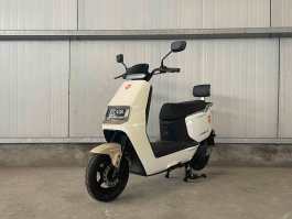 电动两轮摩托车