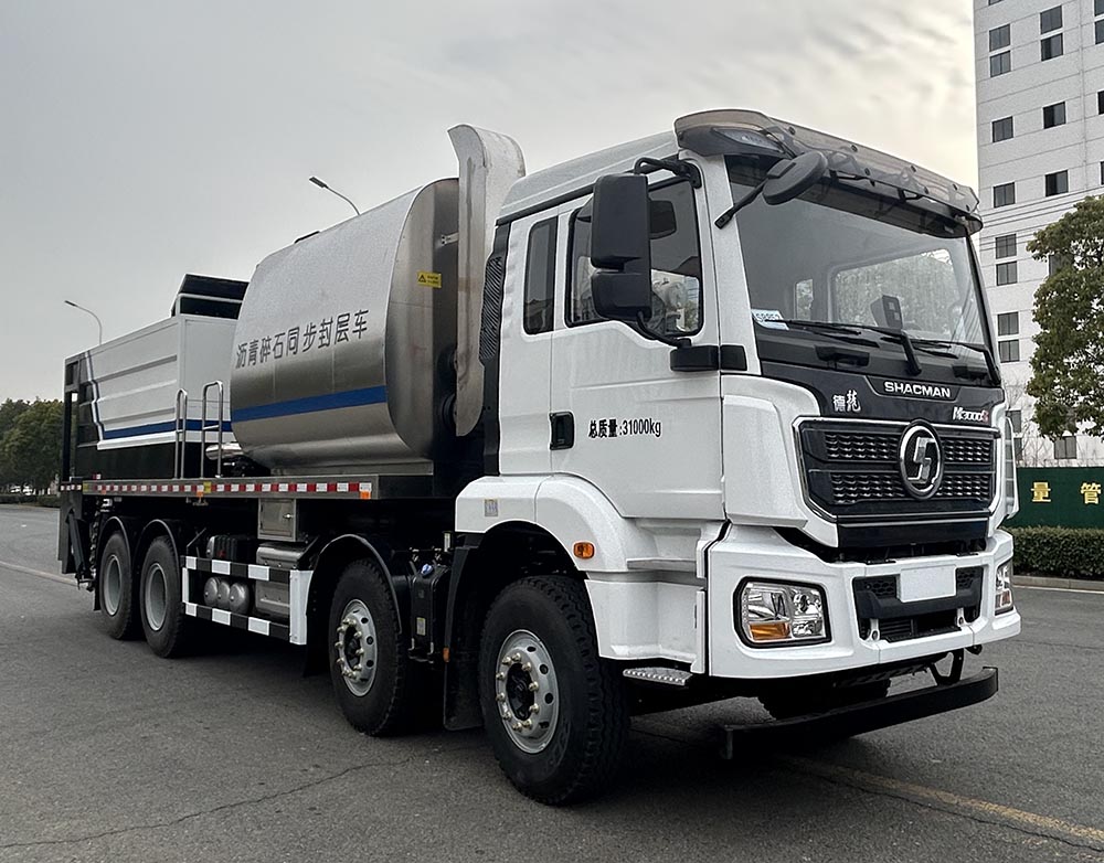 HLV5310TFCSX6 龙星汇牌沥青碎石同步封层车图片