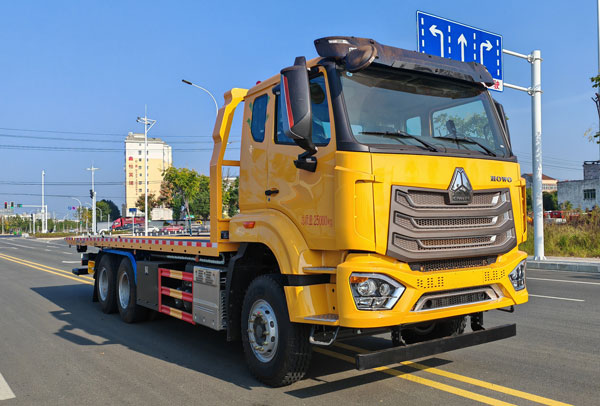 布隆牌LLL5257TQZZ6清障车