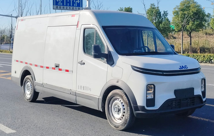 江淮牌HFC5030XXYEV16W纯电动厢式运输车
