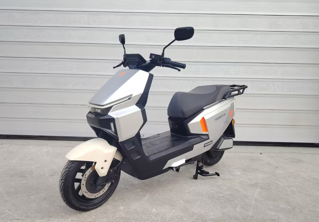 电动两轮摩托车