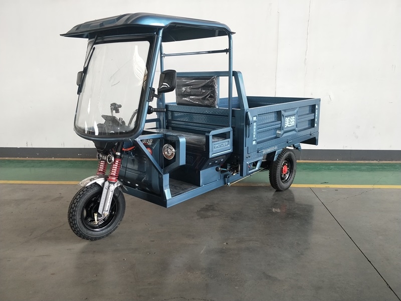 电动正三轮摩托车