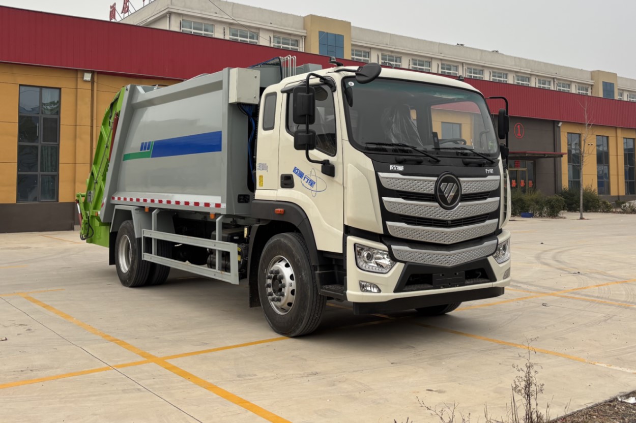 祥农达牌SGW5182ZYSBJ6压缩式垃圾车