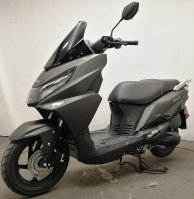 两轮摩托车