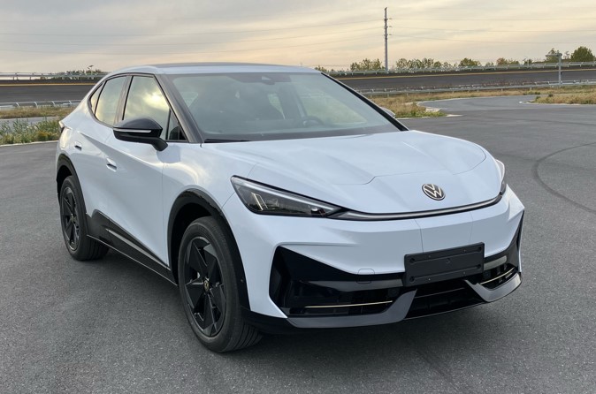 大众汽车牌4.7米5座纯电动多用途乘用车(VWA64702BEV3)